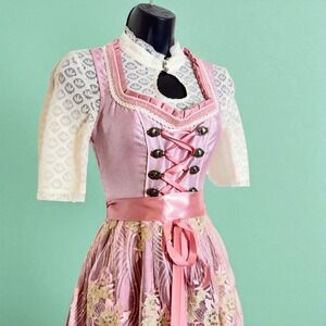 New Medium Oktoberfest‎ Dirndl Traditional German Lace Austrian Pink Dress